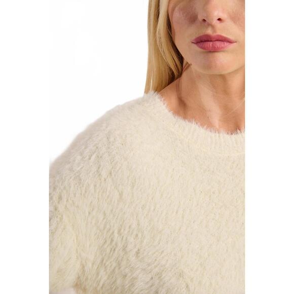 NEW MOLLY BRACKEN fuzzy sweater in white - Picture 5 of 5